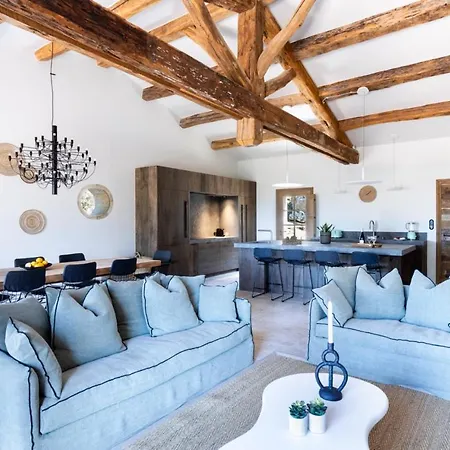 Occhinello Βίλα *